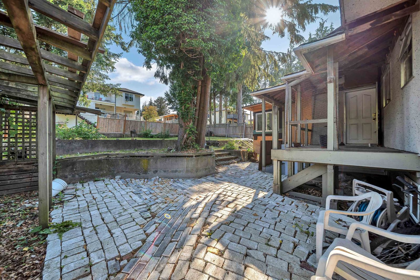 Listing Image 19
