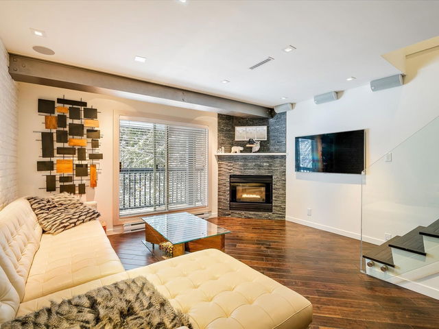 4 - 3102 Panorama Ridge