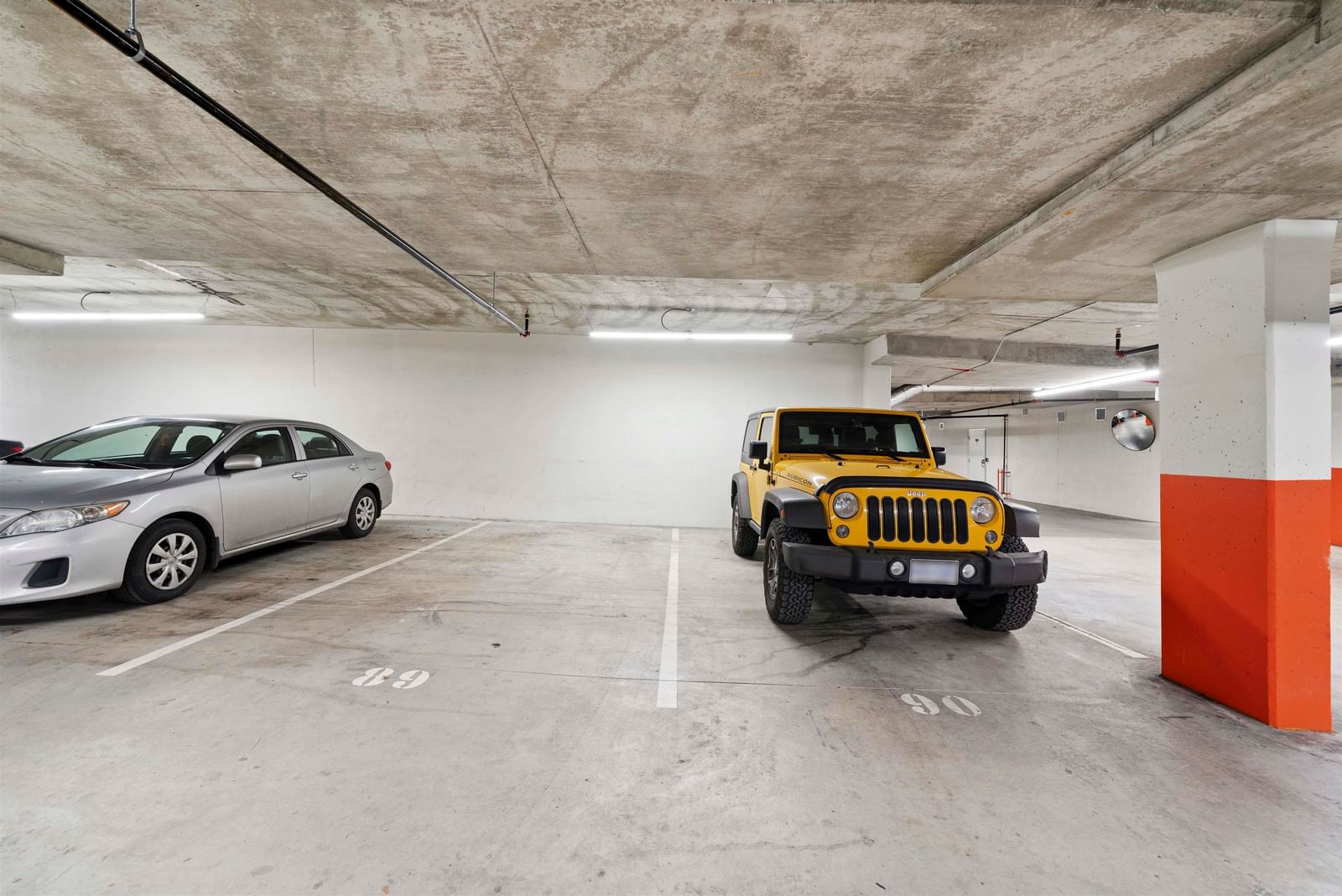 Listing Image 21