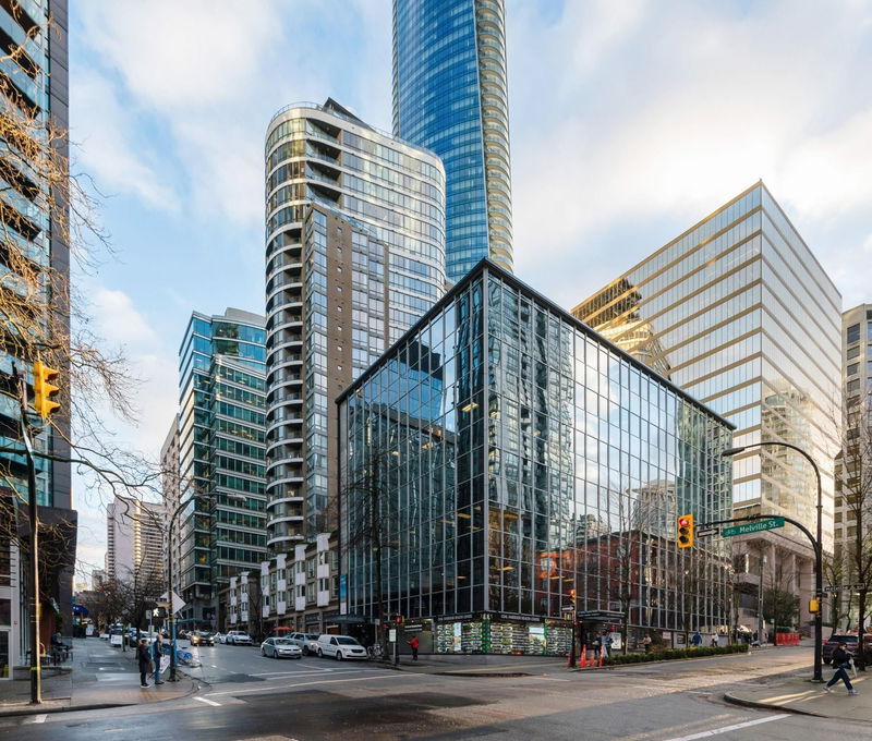 1166 Melville Street #2702, Vancouver, British Columbia