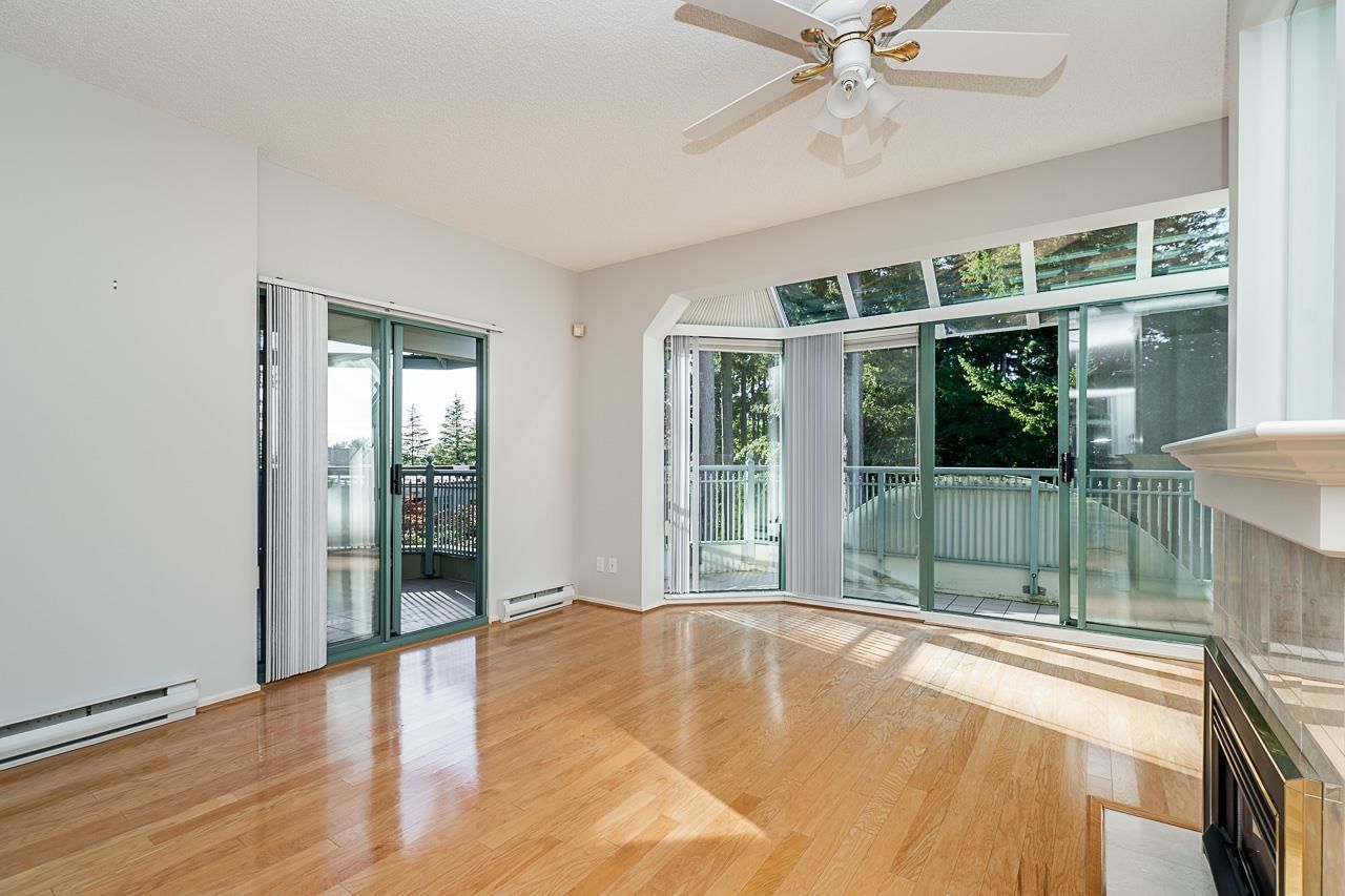 Listing Image 40