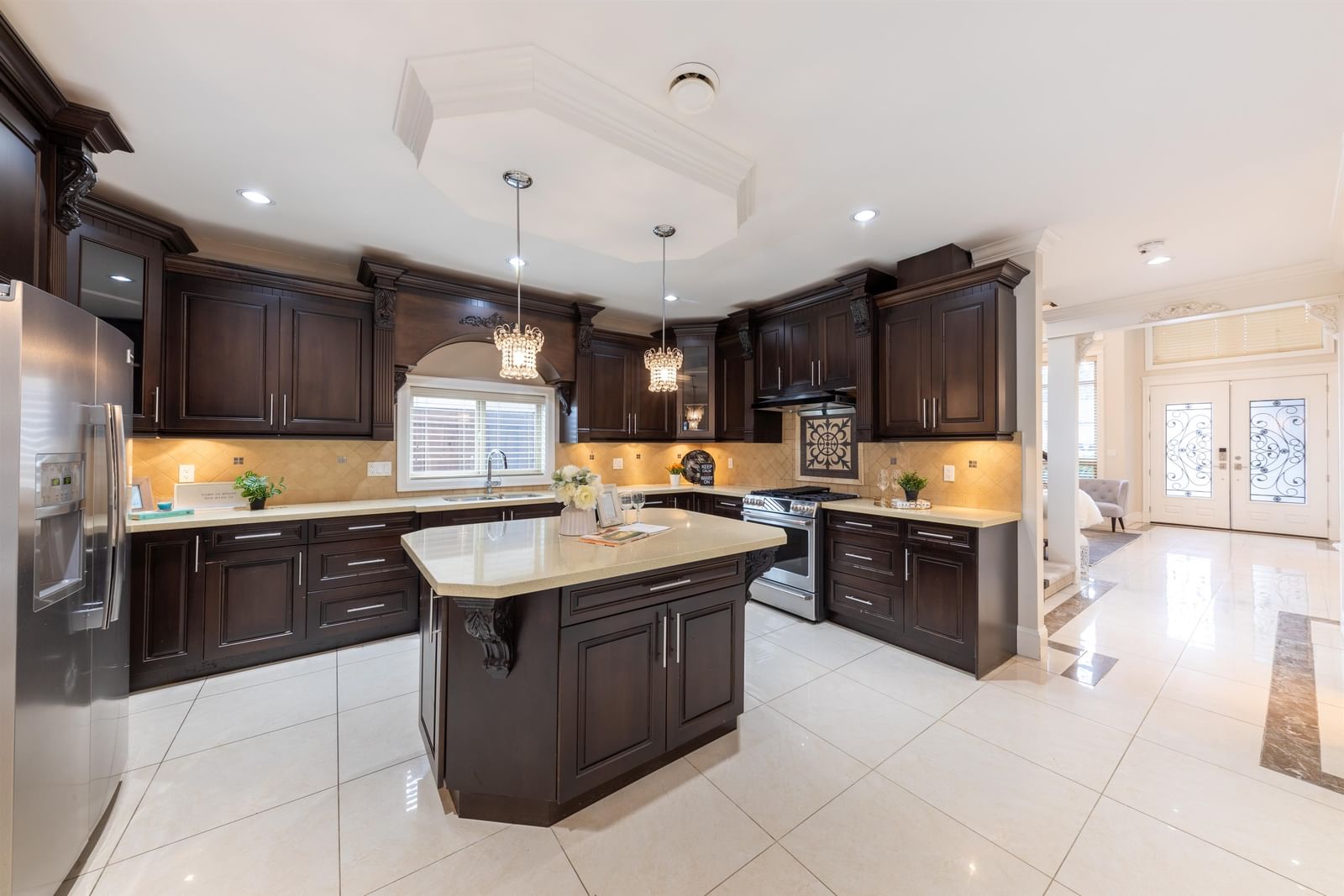 Listing Image 10