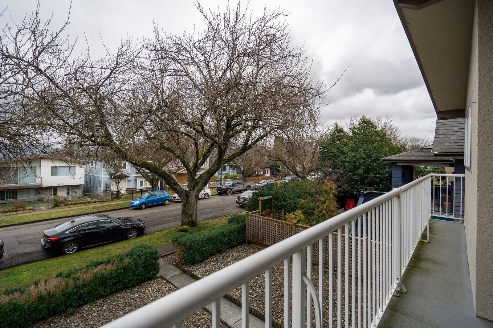 Listing Image 17