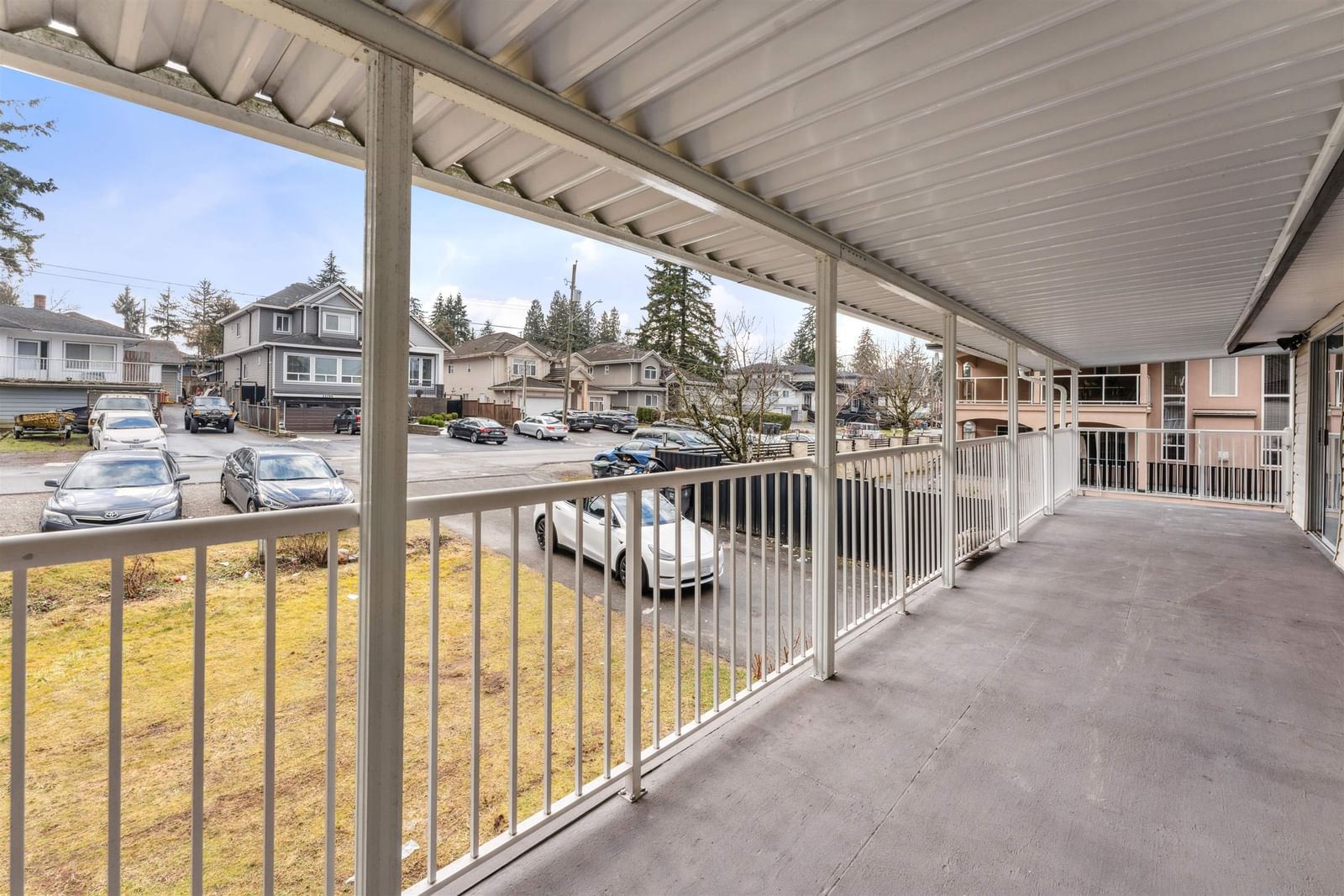 Listing Image 19