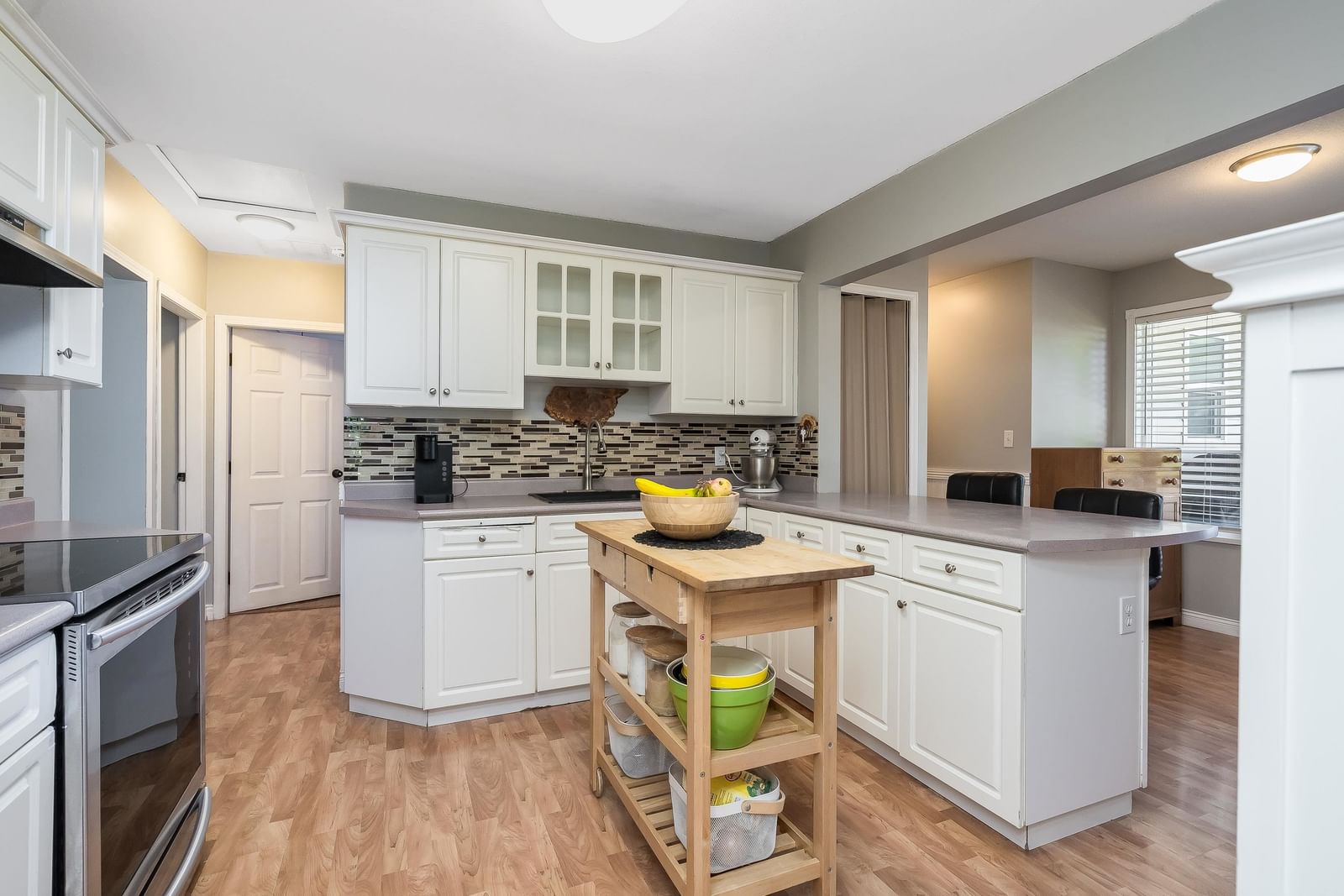 Listing Image 13
