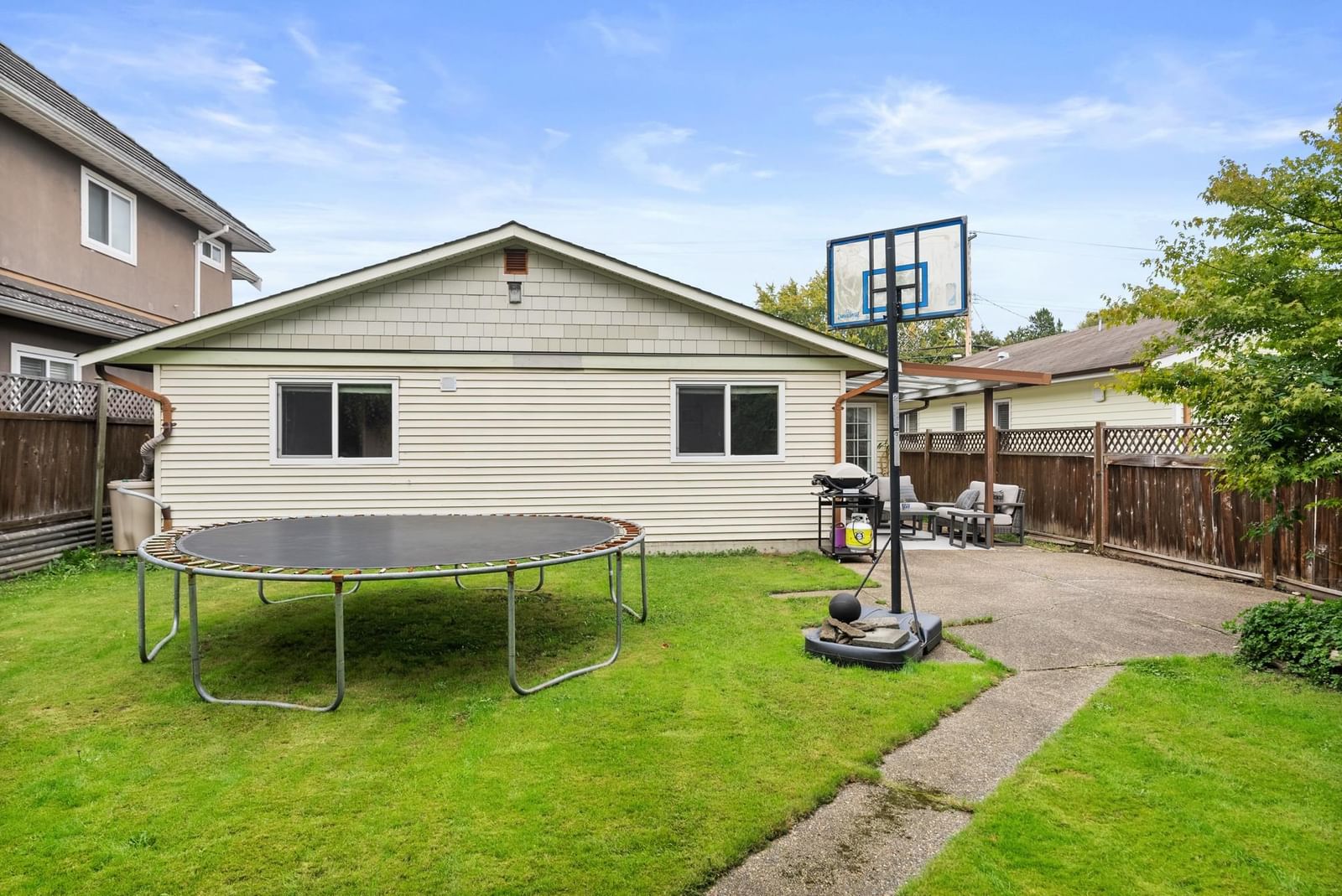 Listing Image 31