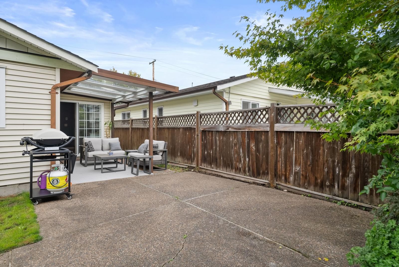 Listing Image 32