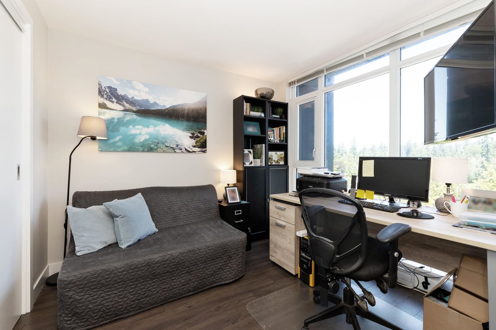 Listing Image 10