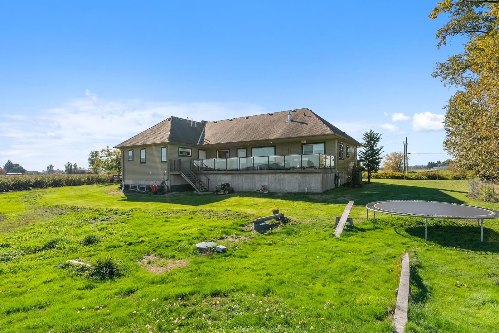 Listing Image 24