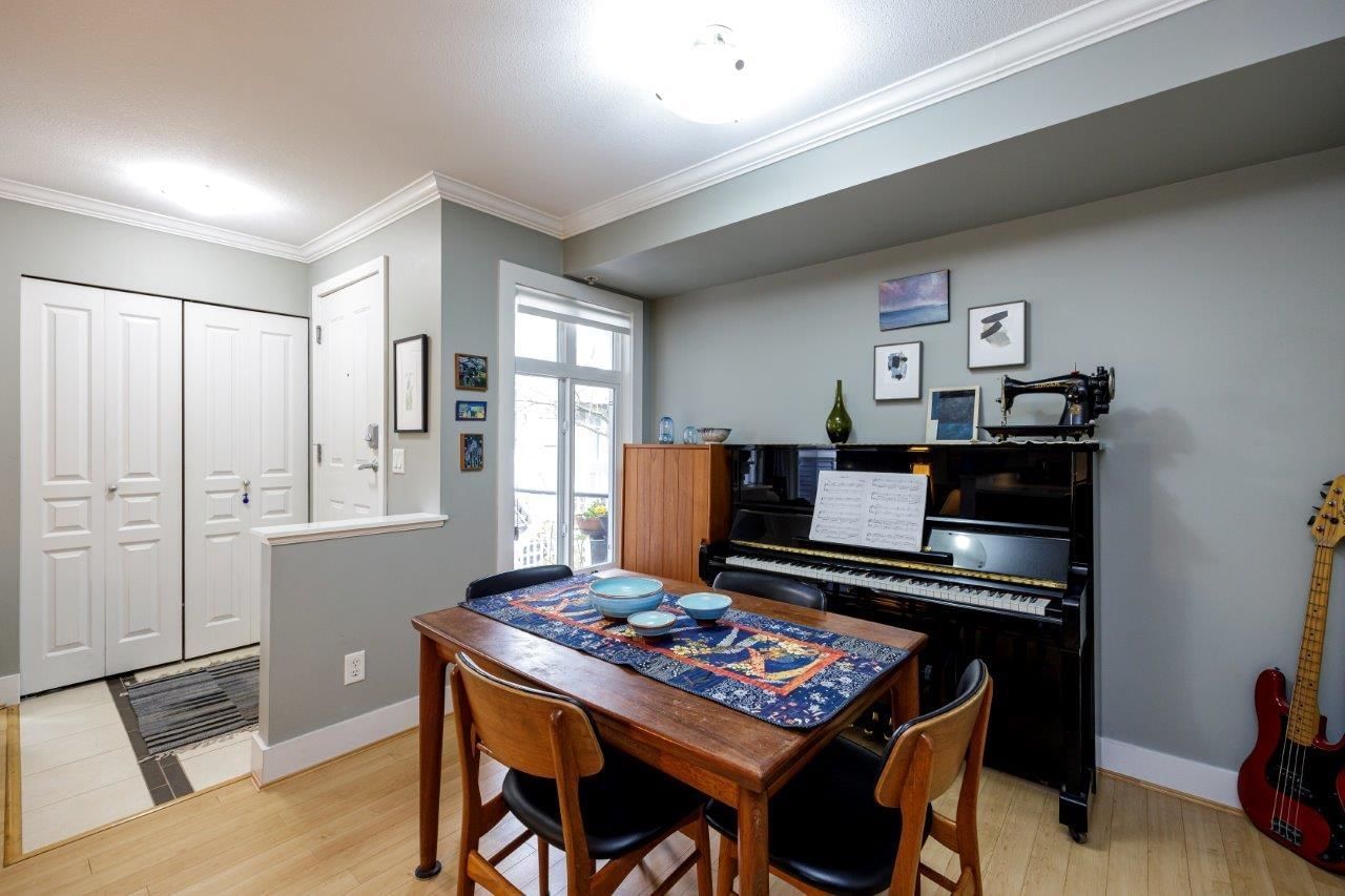 Listing Image 13