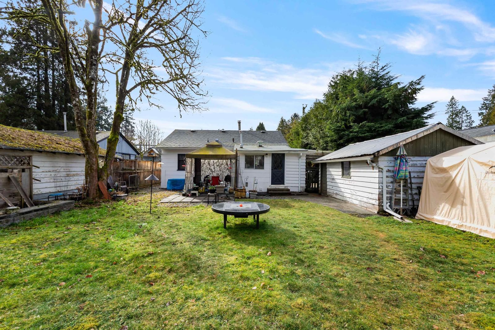 Listing Image 24