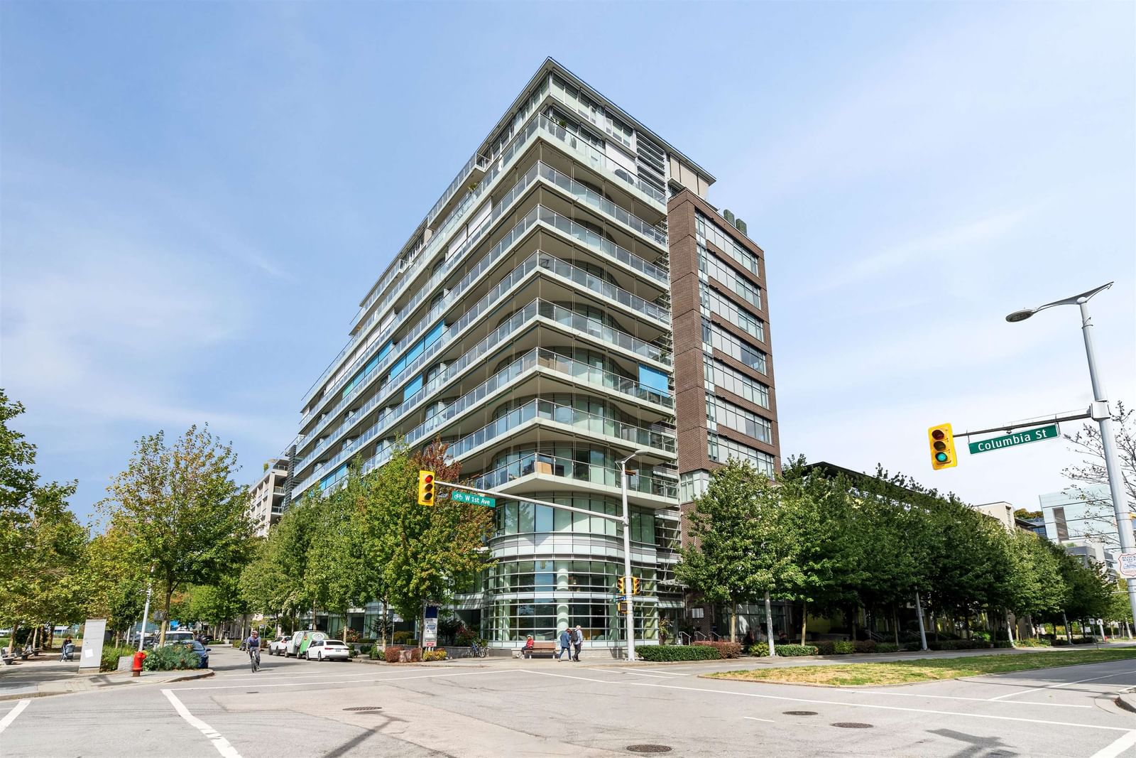 Listing Image 15