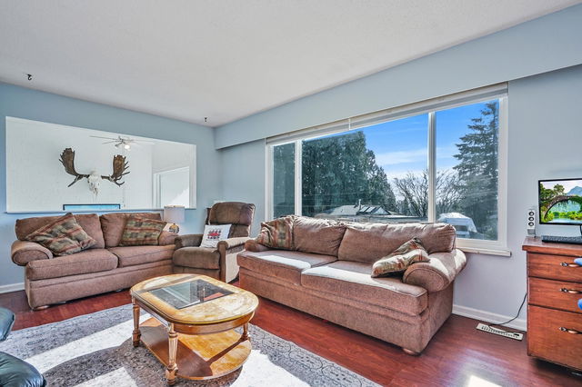 32185 Eagle Terrace