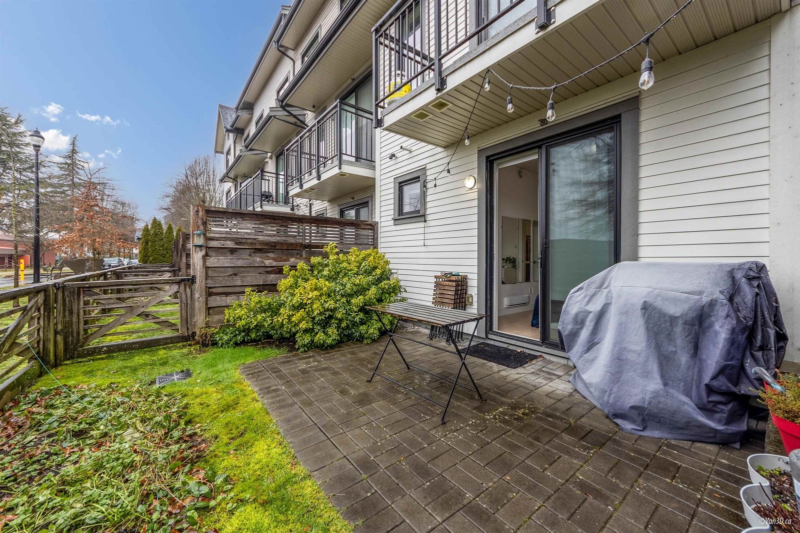 Listing Image 14