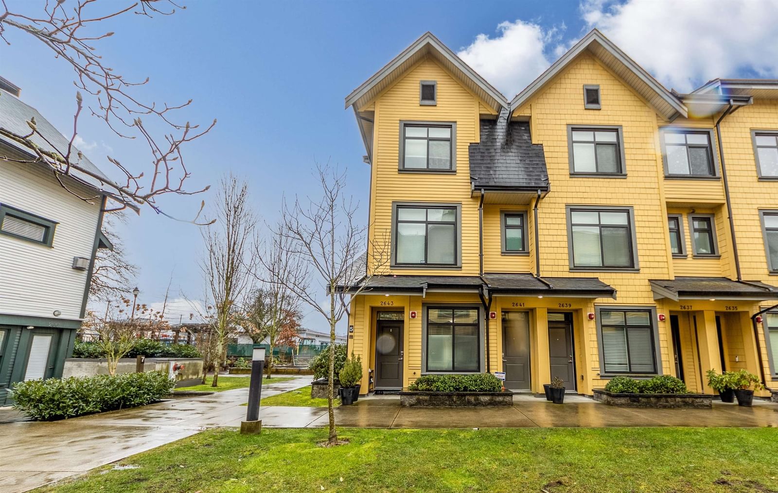Listing Image 15
