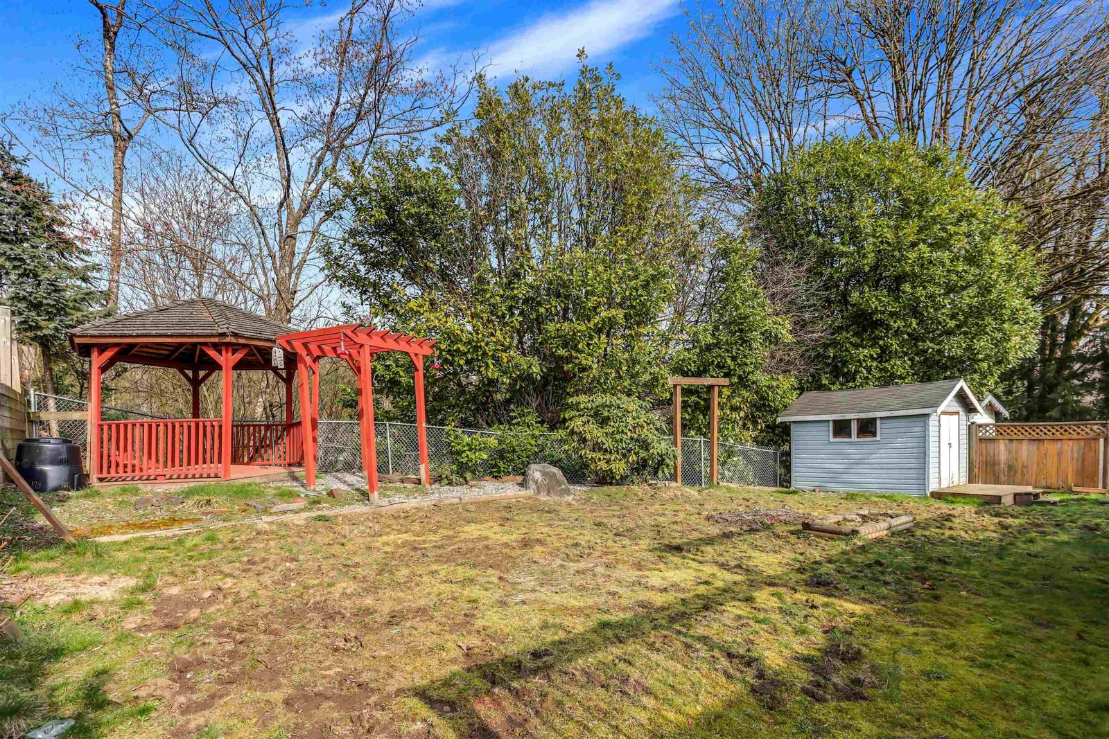 Listing Image 15