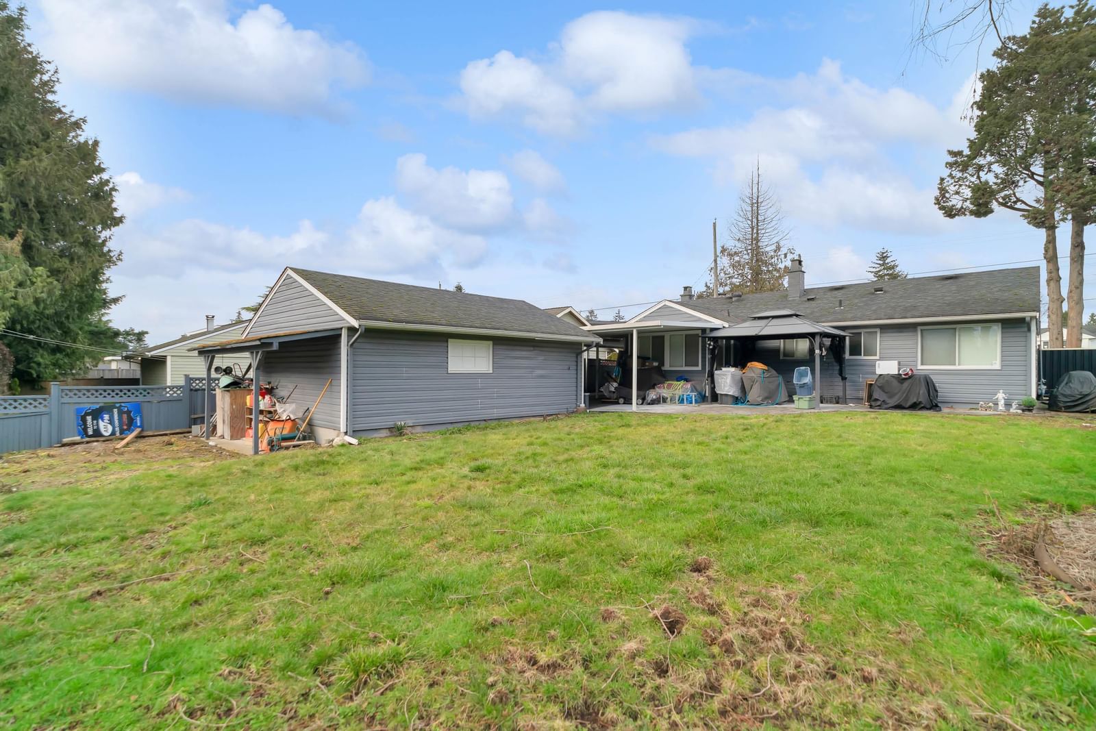 Listing Image 14