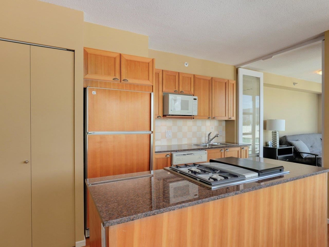 Listing Image 8