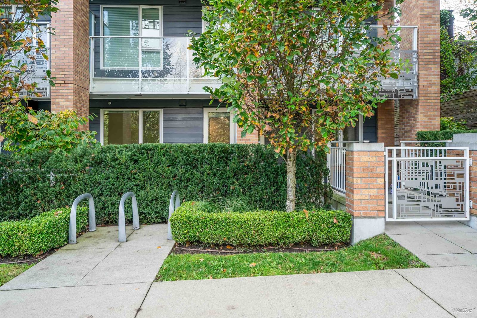 Listing Image 25