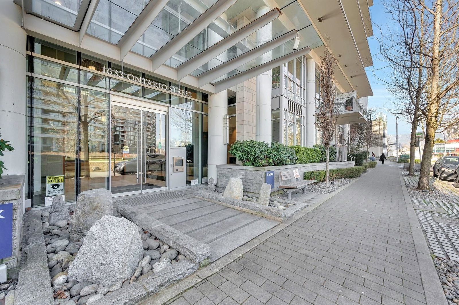 Listing Image 22