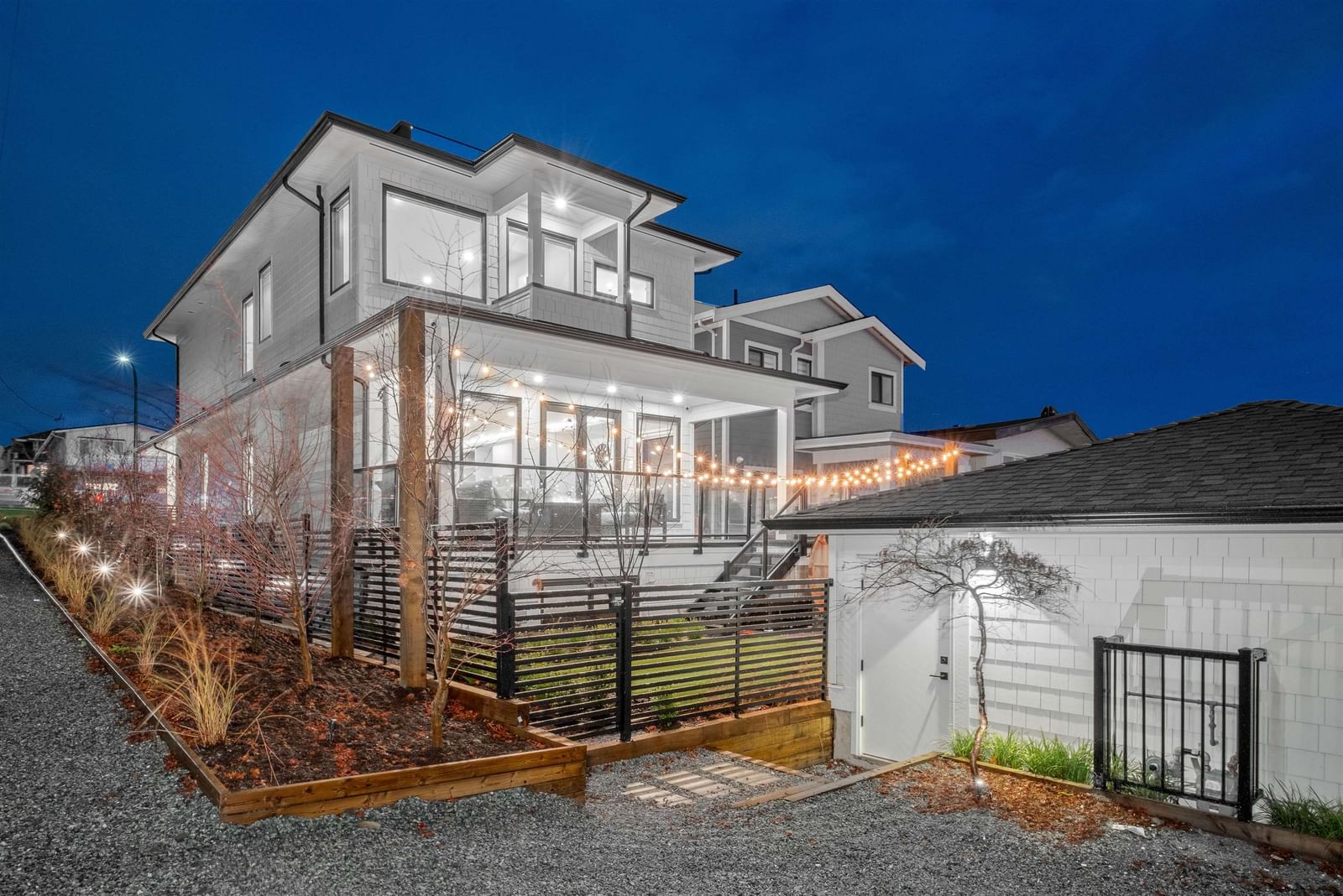 Listing Image 14