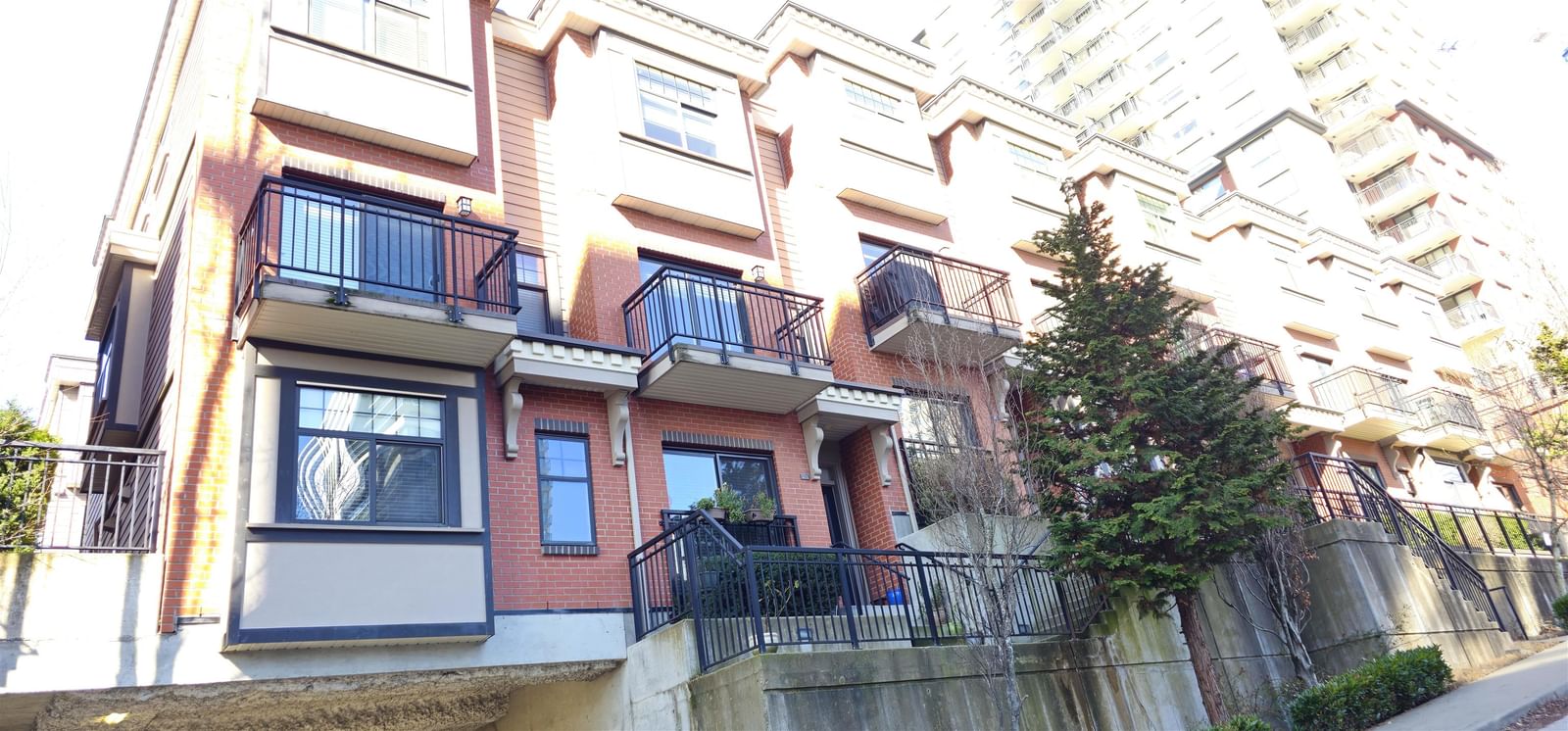 Listing Image 16