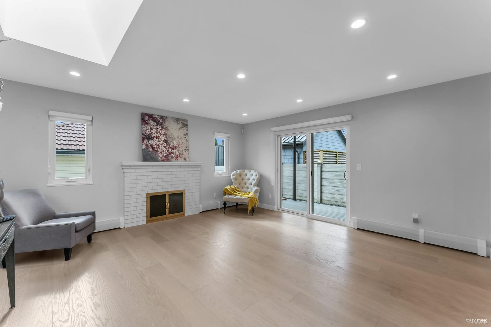 Listing Image 13