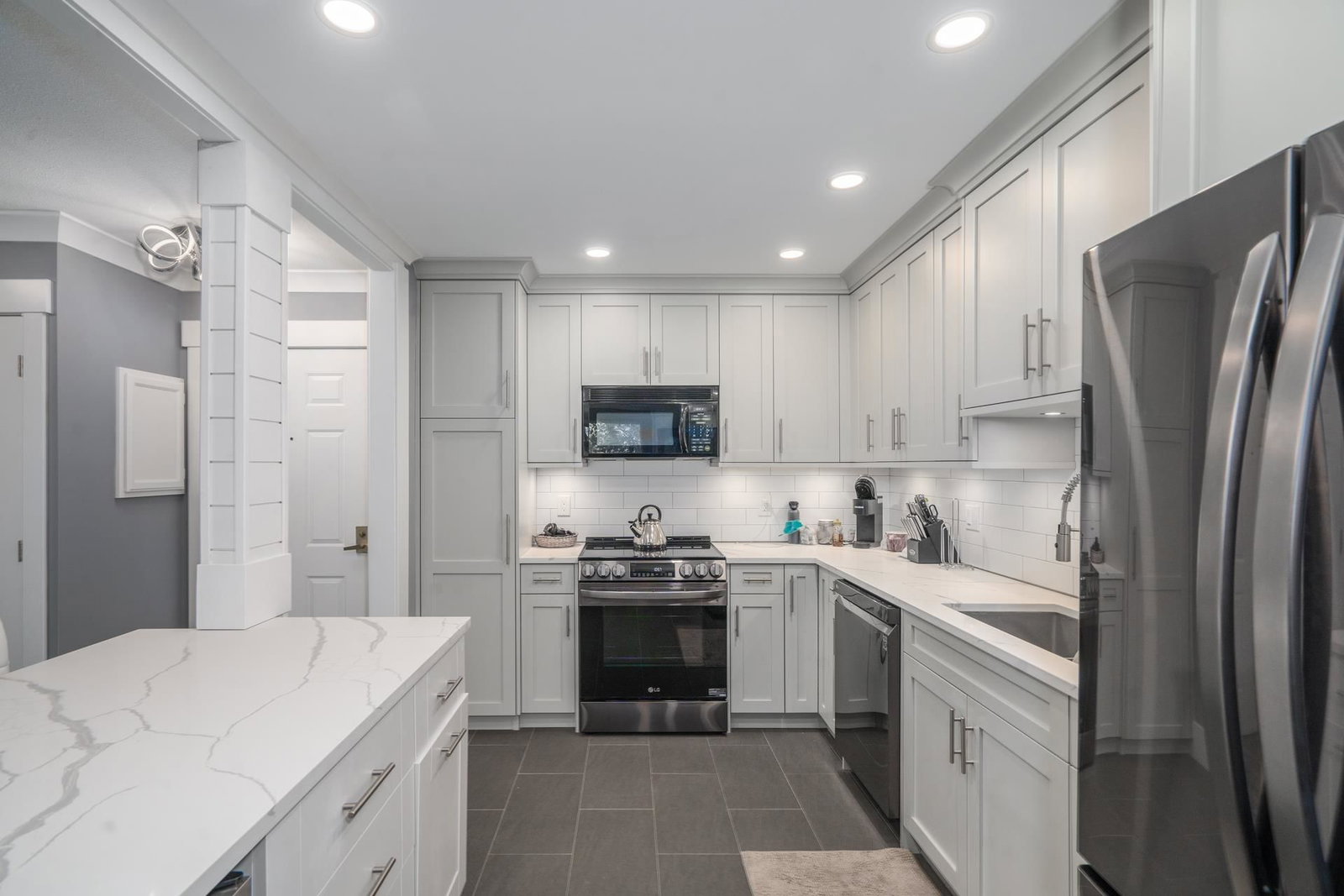 Listing Image 15