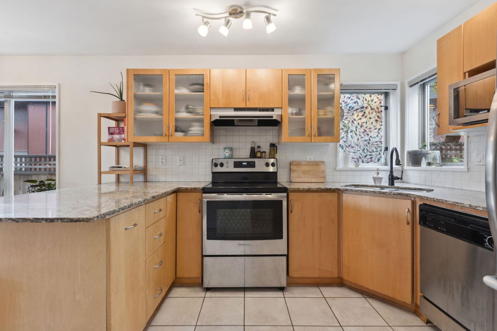 Listing Image 13
