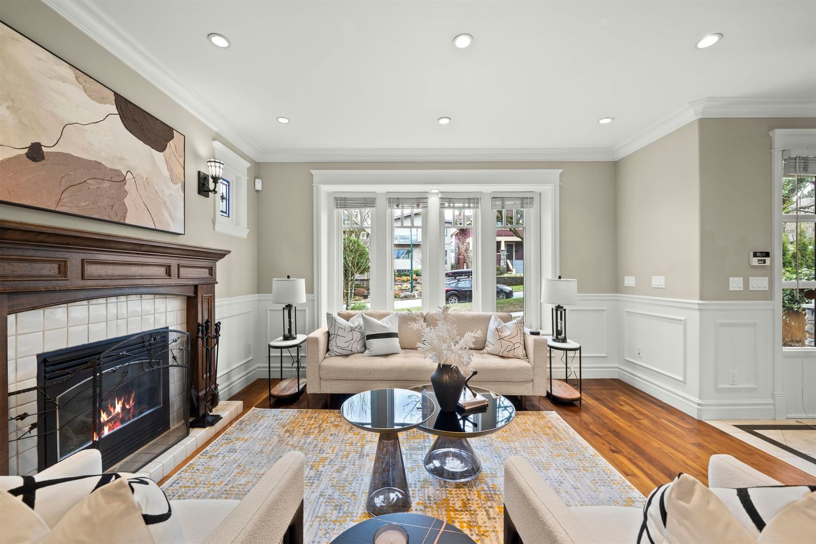 Listing Image 5