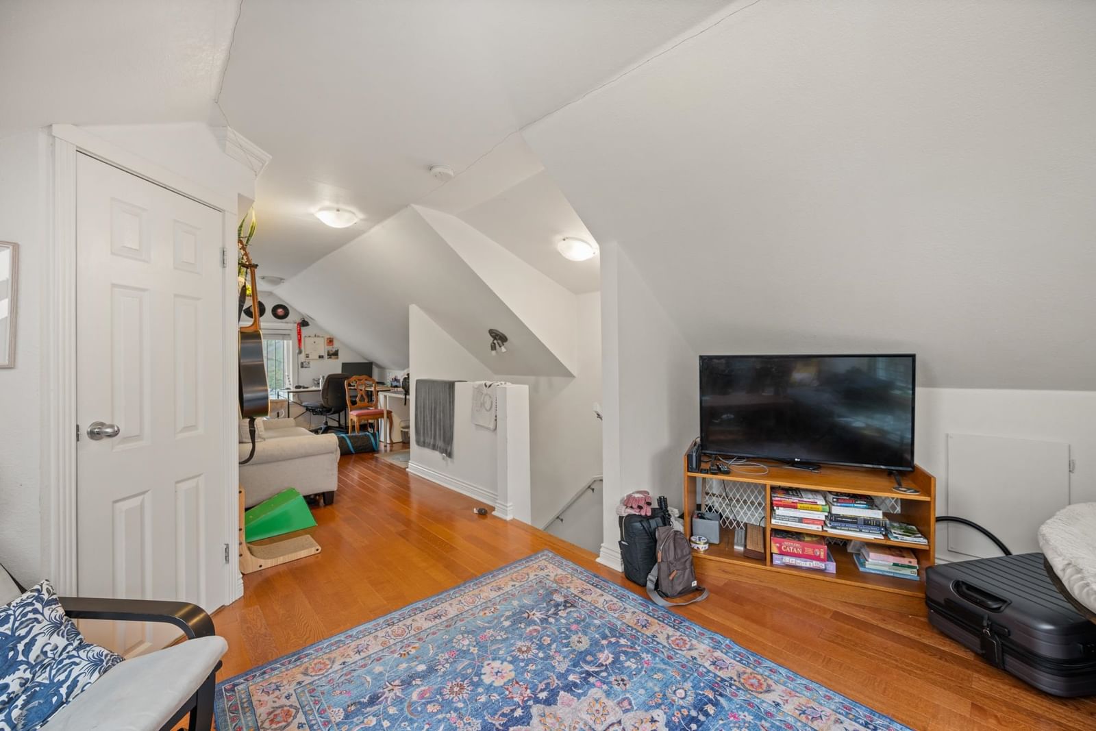 Listing Image 26