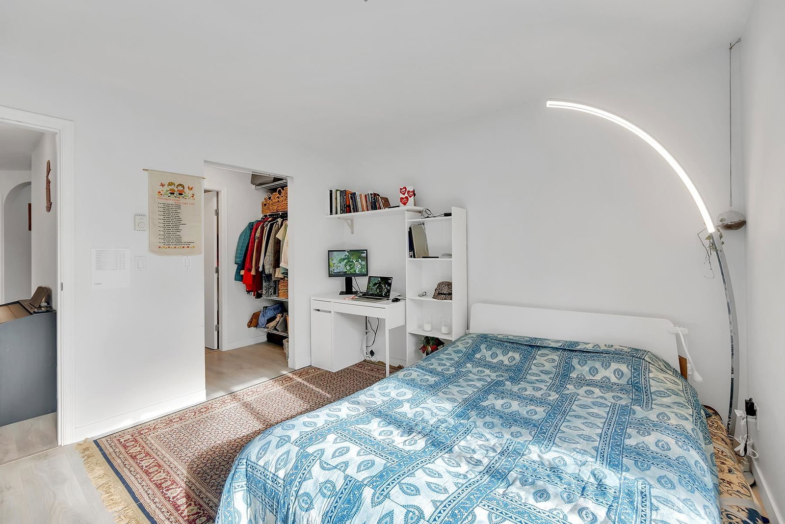 Listing Image 16