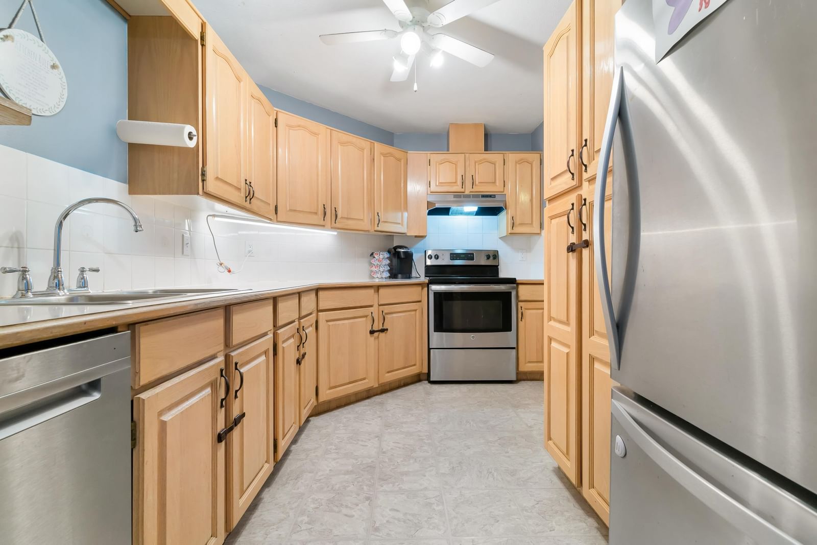 Listing Image 16