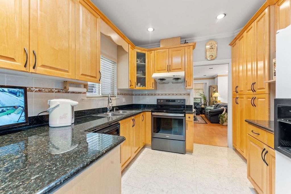 Listing Image 18