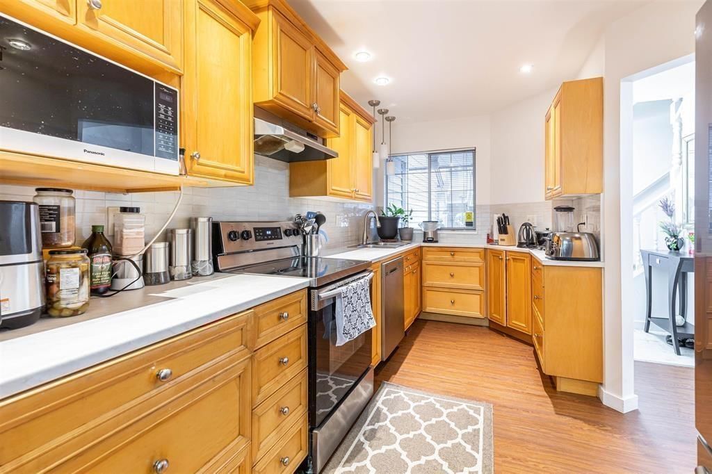 Listing Image 14