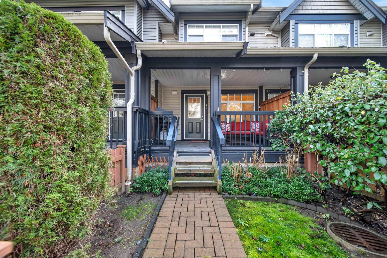 Listing Image 3