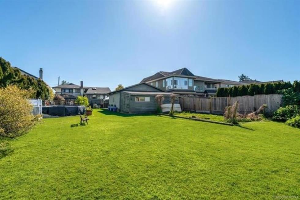 Listing Image 15