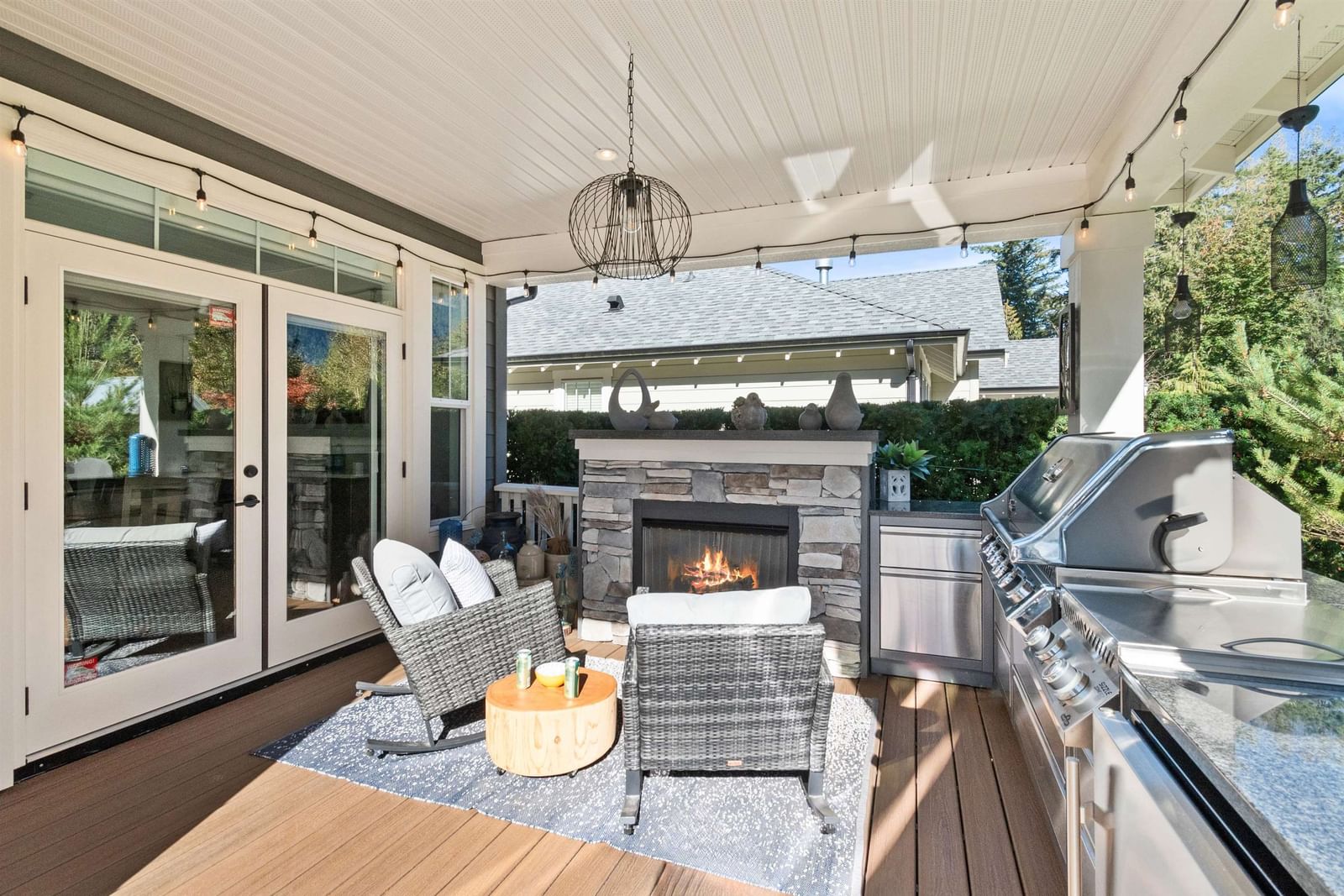 Listing Image 10