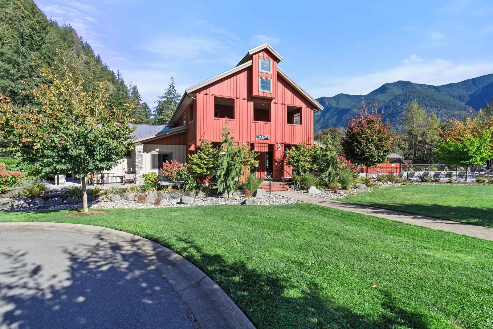 Listing Image 32