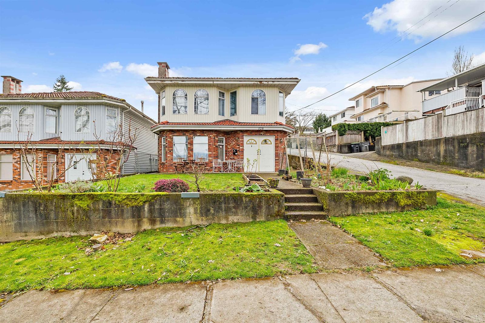 Listing Image 12