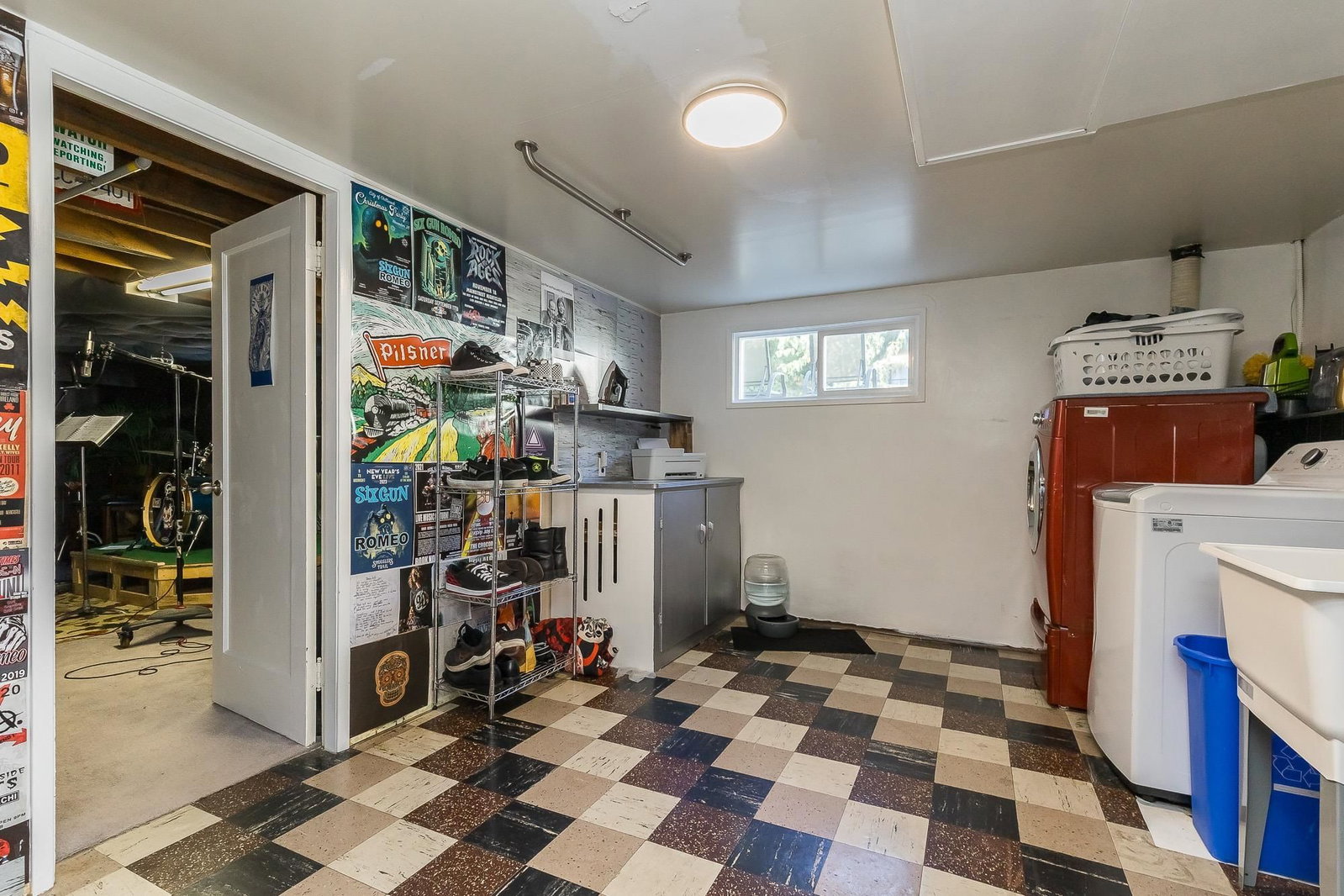 Listing Image 23