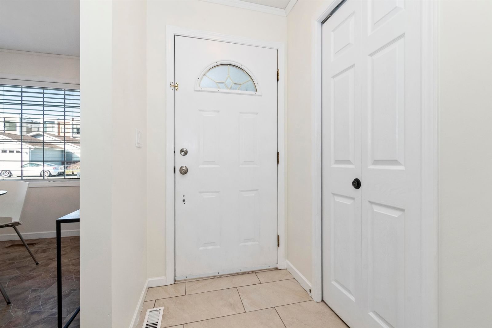 Listing Image 28