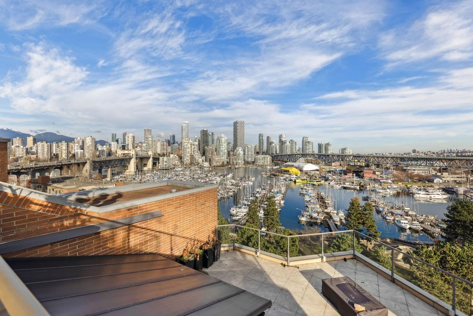 Listing Image 10
