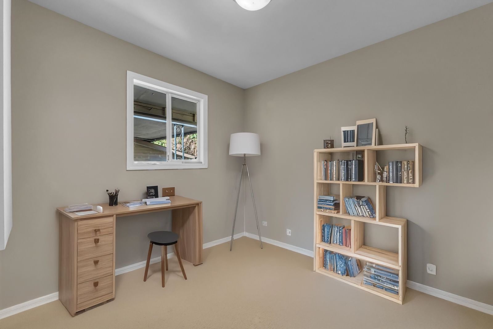 Listing Image 15