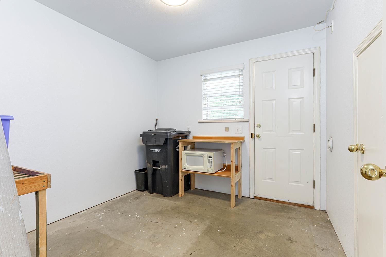 Listing Image 39