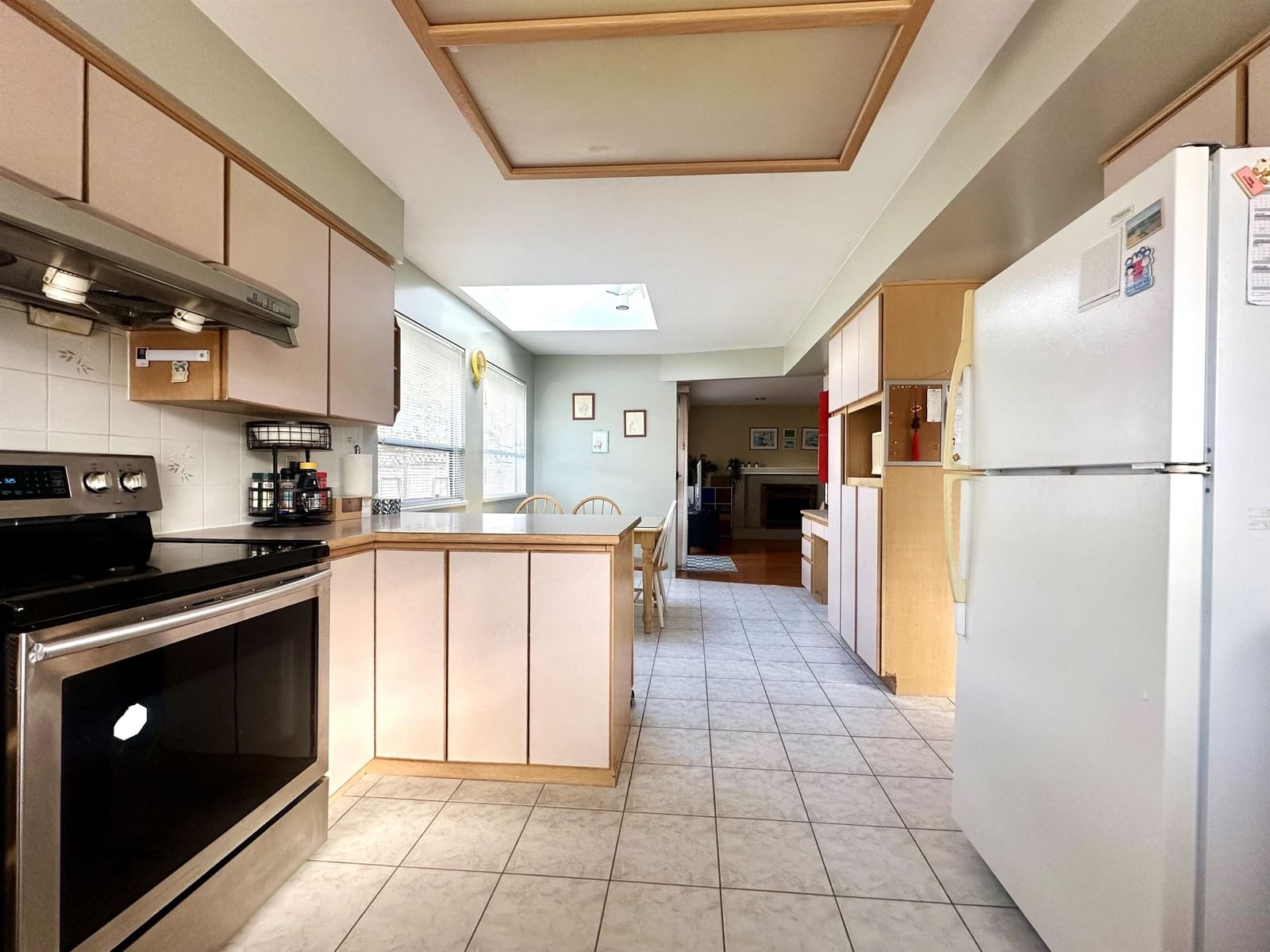 Listing Image 14