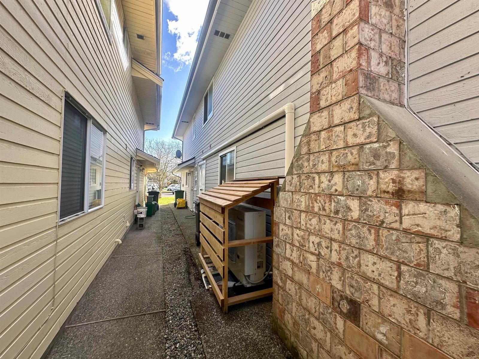 Listing Image 30