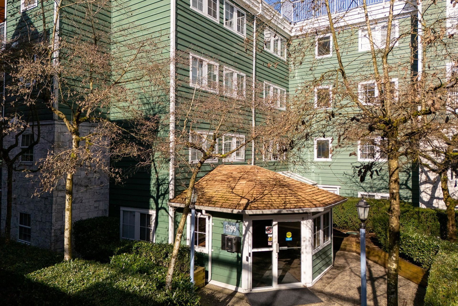 Listing Image 23