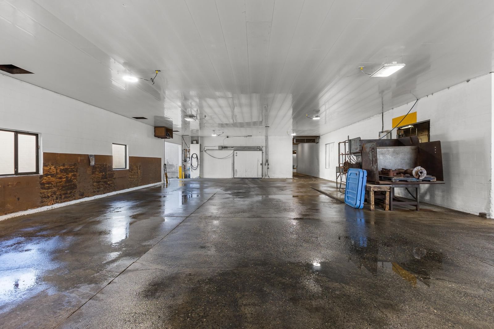 Listing Image 14