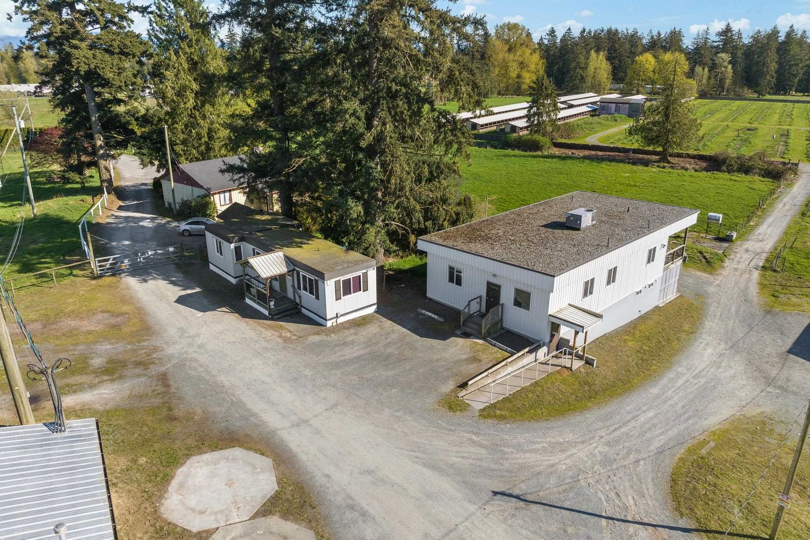 Listing Image 8